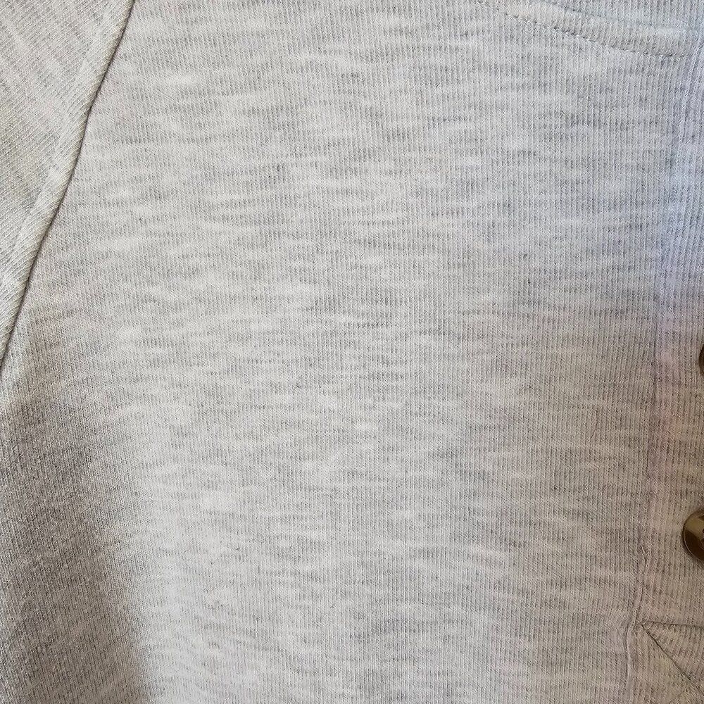 EUC COTTON BLEU LIGHT GREY SUPER SOFT HOODED SWEATER QUARTER BUTTONED SIZE SMALL - Picture 12 of 16